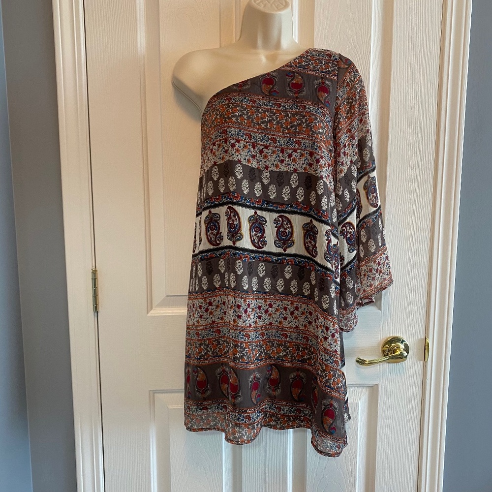 BUY 2 ITEMS AND GET 1 FREE - Rustic West One Shoulder Blouse Sz XL